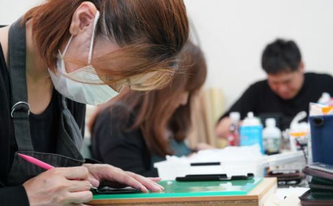 貼り合わせ
